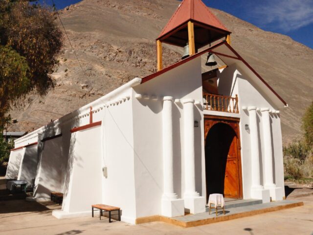 iglesia guatacondo