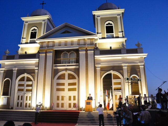 restauracion  iglesia pica